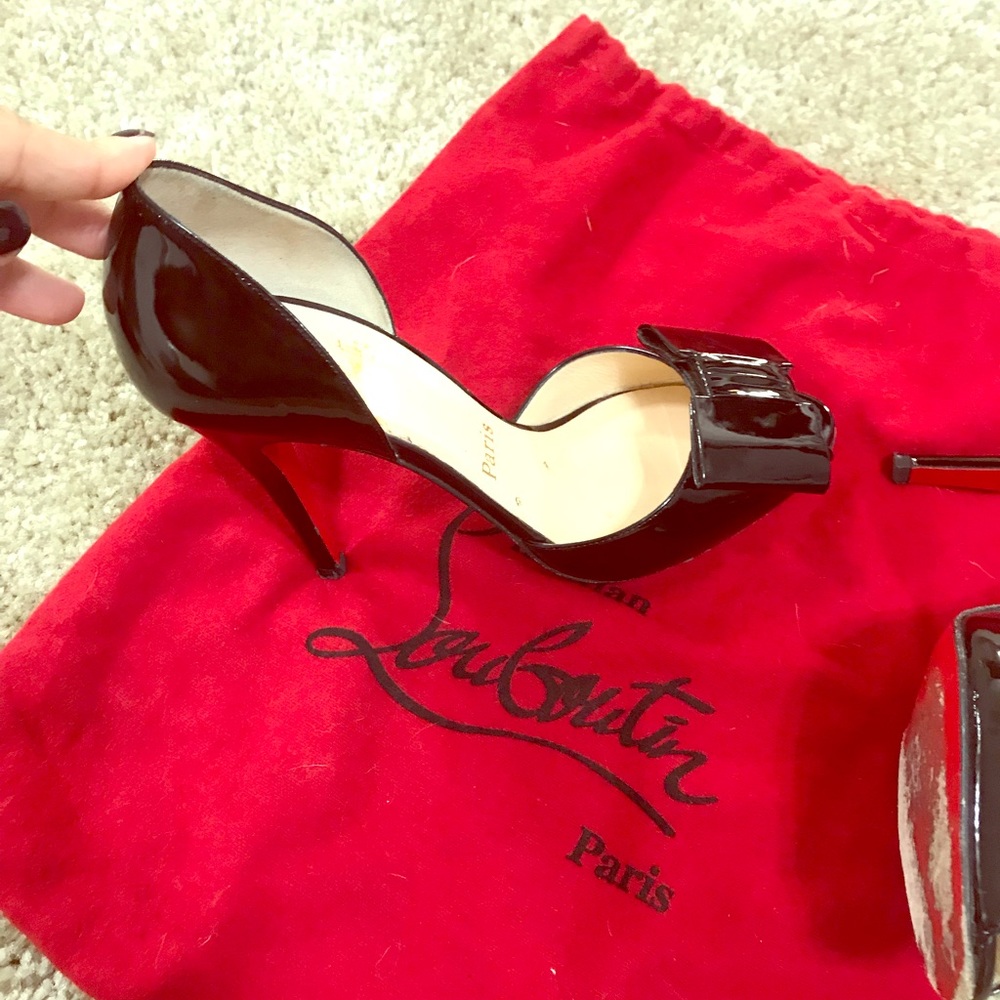 Christian Louboutin peep toe